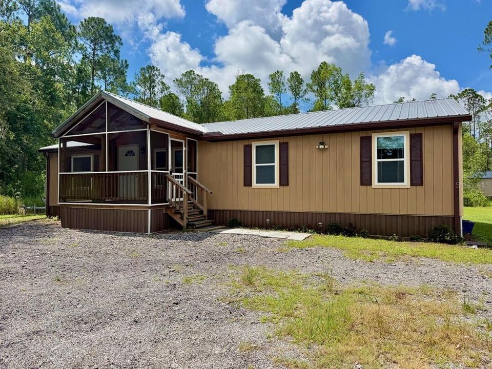 En Venta: $299,000 (3 camas, 2 baños, 1352 Pies cuadrados)