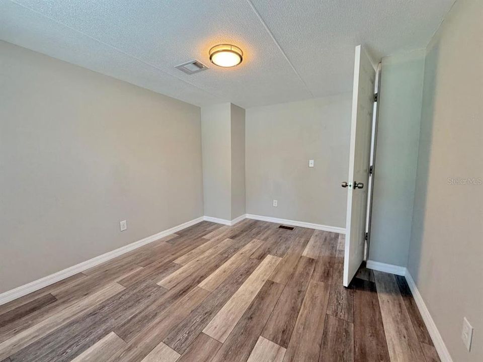 En Venta: $299,000 (3 camas, 2 baños, 1352 Pies cuadrados)