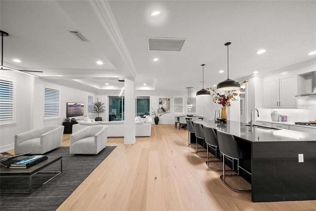 For Sale: $850,000 (5 beds, 4 baths, 3749 Square Feet)