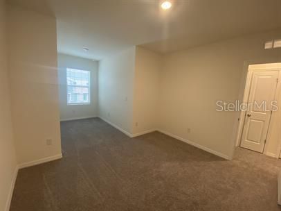En Renta: $2,200 (3 camas, 2 baños, 1673 Pies cuadrados)