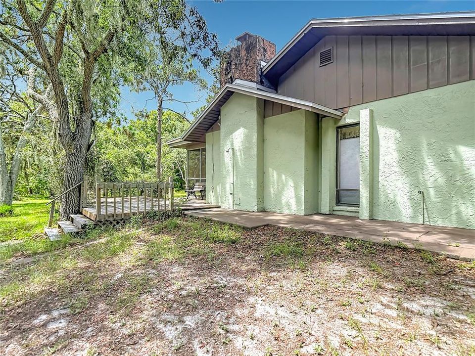 For Sale: $489,000 (2 beds, 2 baths, 1883 Square Feet)