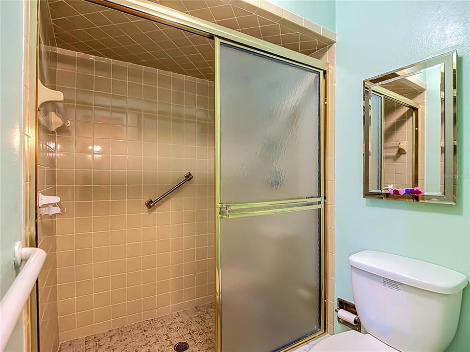 For Sale: $489,000 (2 beds, 2 baths, 1883 Square Feet)