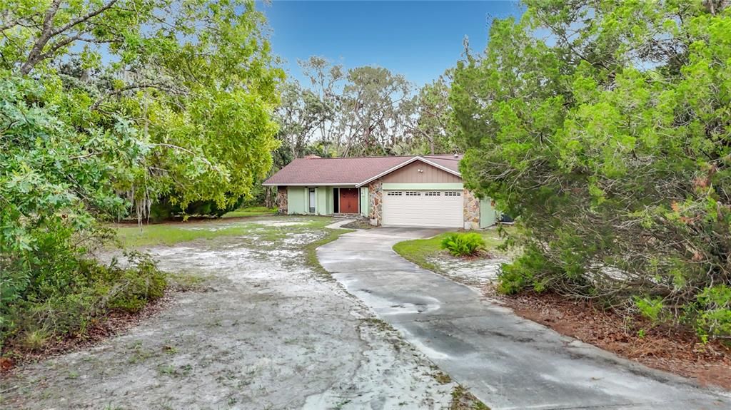 For Sale: $489,000 (2 beds, 2 baths, 1883 Square Feet)