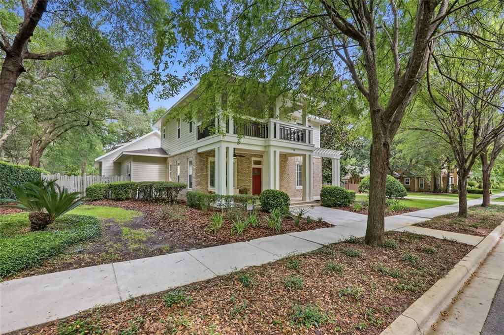 En Venta: $1,265,000 (4 camas, 5 baños, 4392 Pies cuadrados)