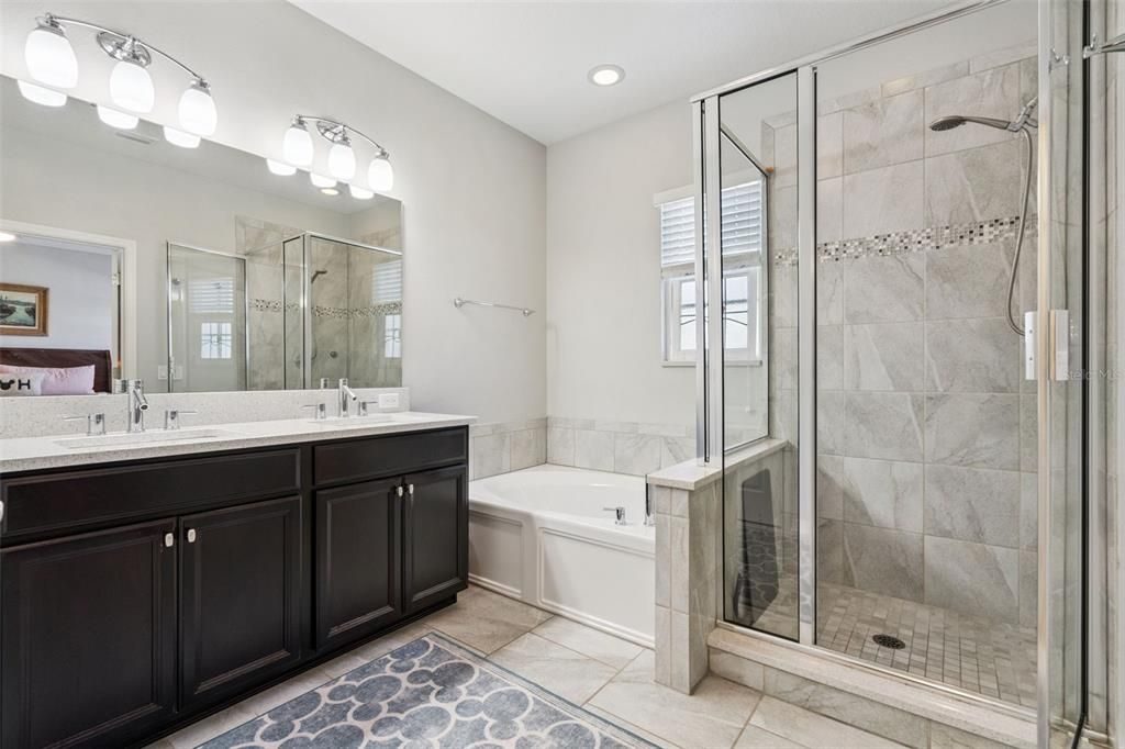 For Sale: $545,000 (3 beds, 2 baths, 1655 Square Feet)