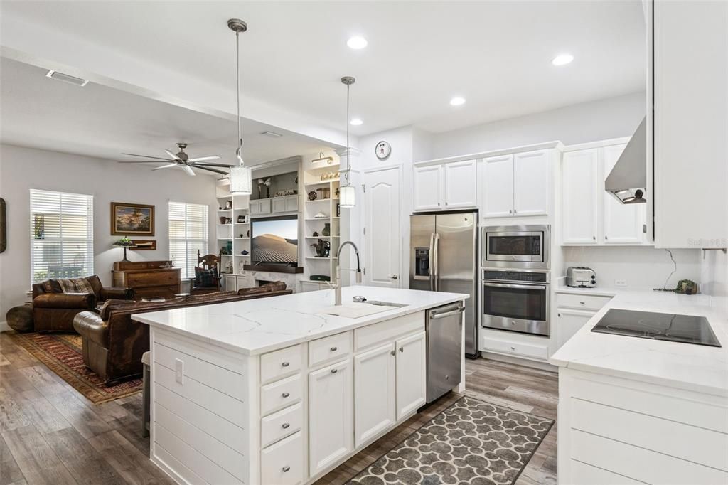 For Sale: $545,000 (3 beds, 2 baths, 1655 Square Feet)
