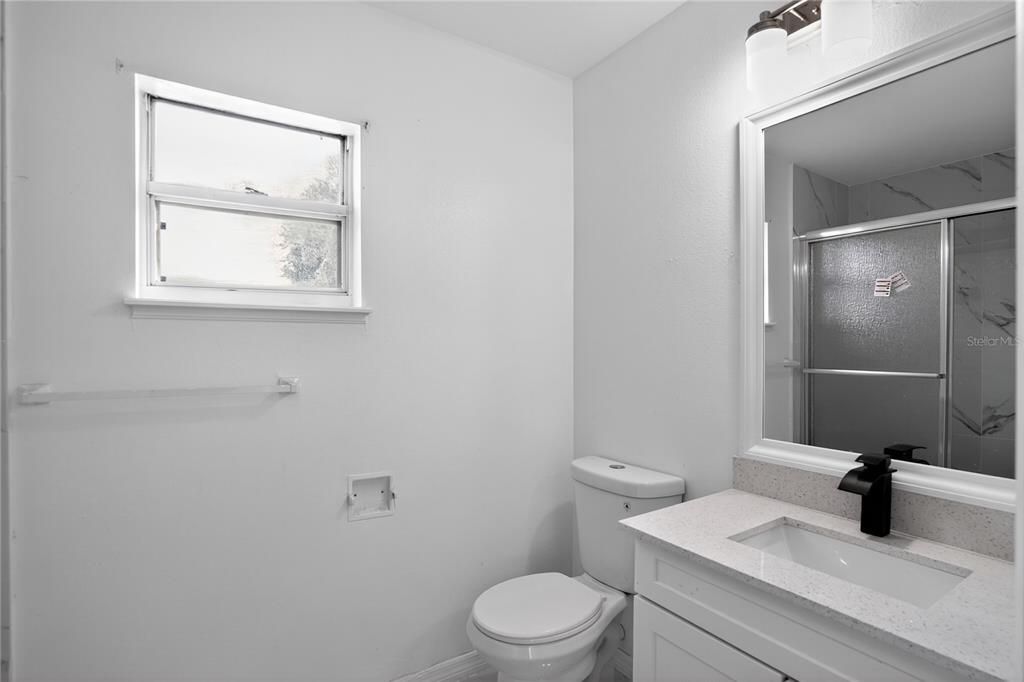 For Rent: $2,450 (4 beds, 2 baths, 2088 Square Feet)