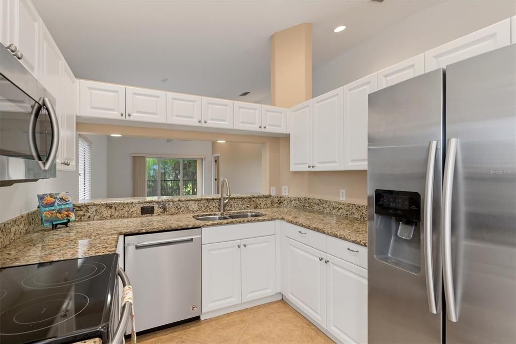 For Sale: $180,000 (3 beds, 2 baths, 1457 Square Feet)