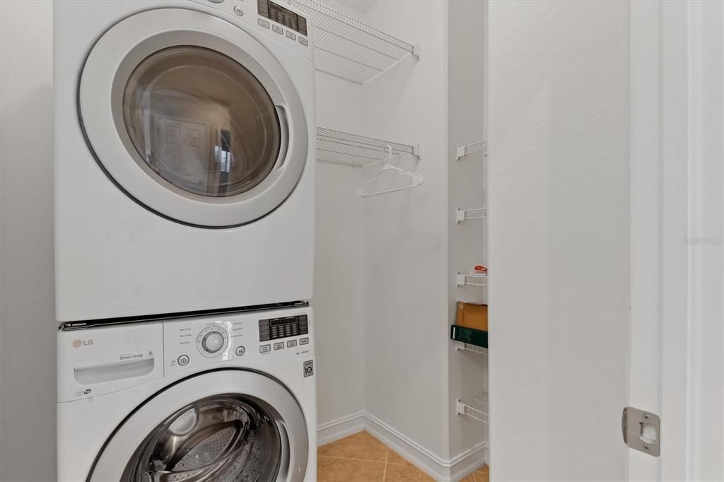 For Sale: $180,000 (3 beds, 2 baths, 1457 Square Feet)