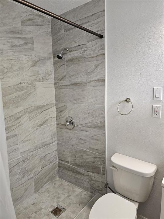 For Rent: $2,475 (3 beds, 2 baths, 1463 Square Feet)