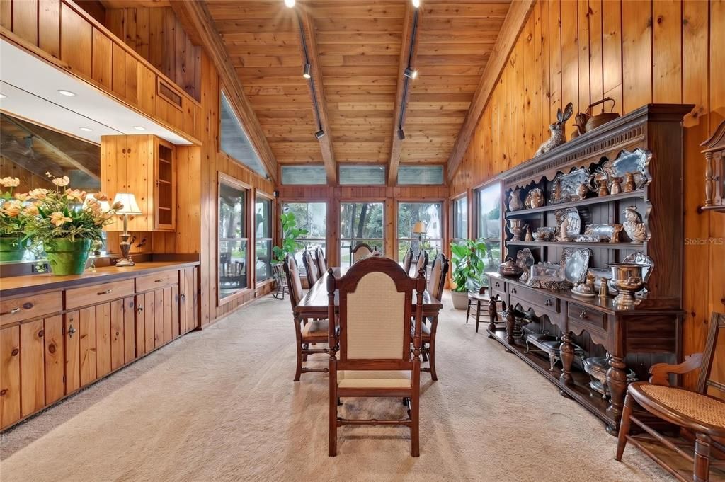 На продажу: $1,299,999 (3 спален, 4 ванн, 4985 Квадратных фут)