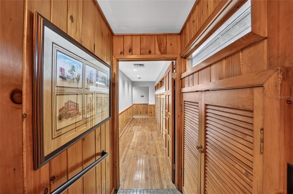 На продажу: $1,299,999 (3 спален, 4 ванн, 4985 Квадратных фут)