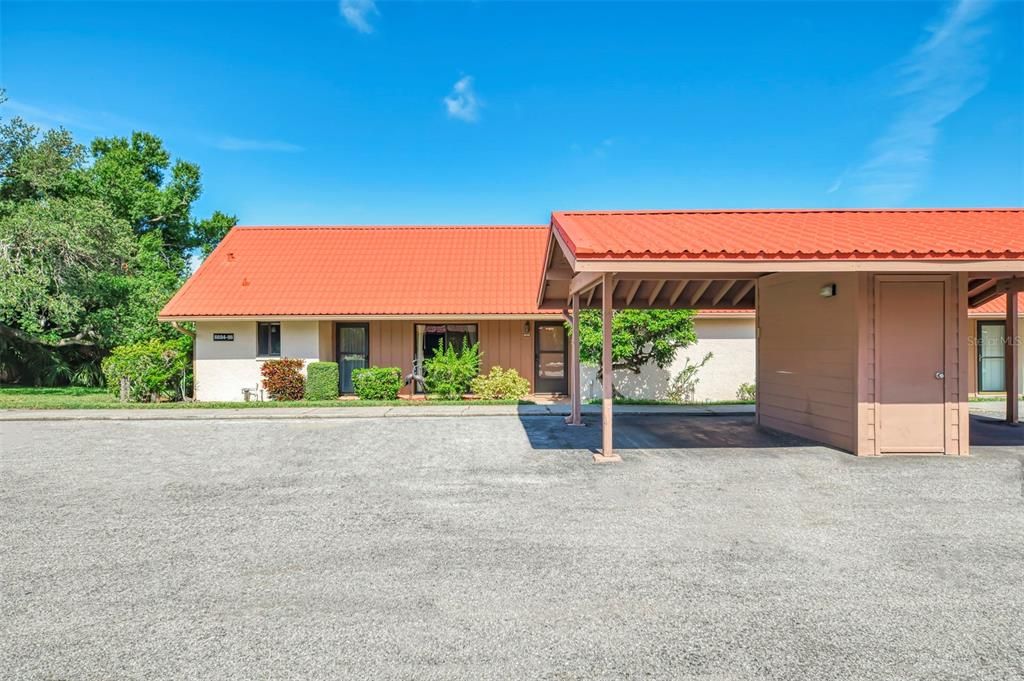 For Sale: $249,900 (2 beds, 2 baths, 1374 Square Feet)