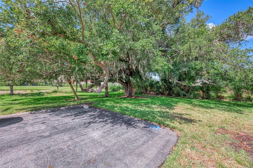 For Sale: $249,900 (2 beds, 2 baths, 1374 Square Feet)