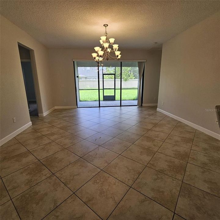 For Rent: $2,900 (4 beds, 3 baths, 2293 Square Feet)