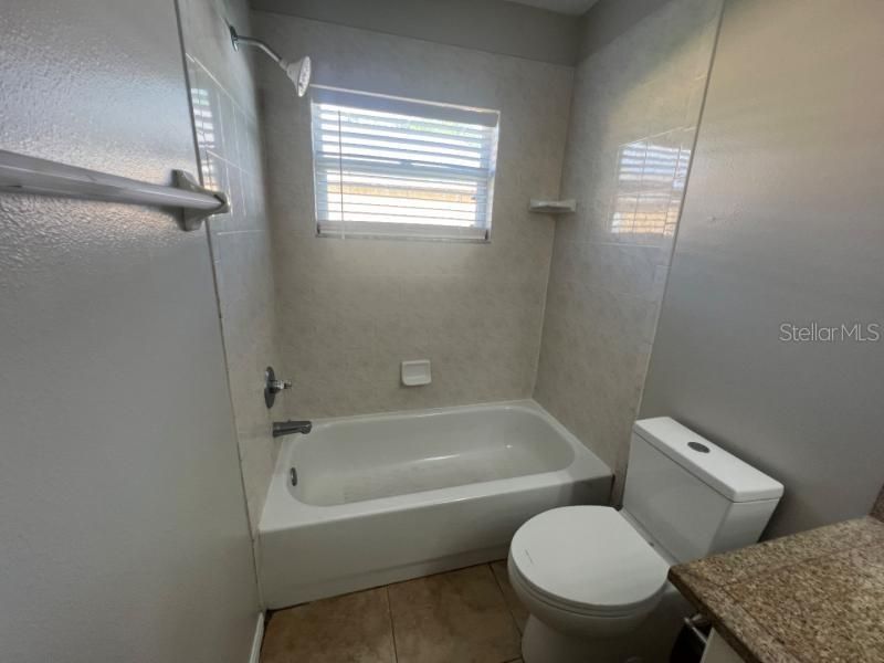 En Renta: $2,400 (3 camas, 2 baños, 1412 Pies cuadrados)