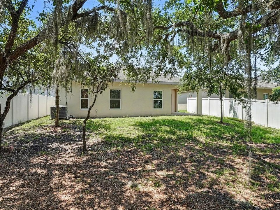 For Sale: $415,000 (4 beds, 3 baths, 2126 Square Feet)