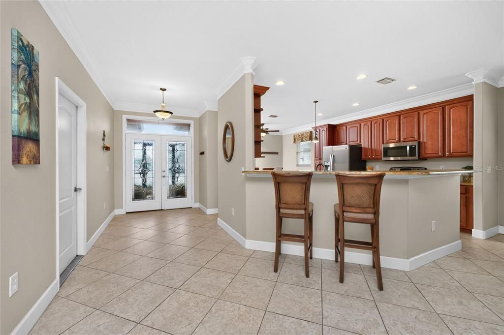 En Venta: $499,000 (3 camas, 2 baños, 2070 Pies cuadrados)