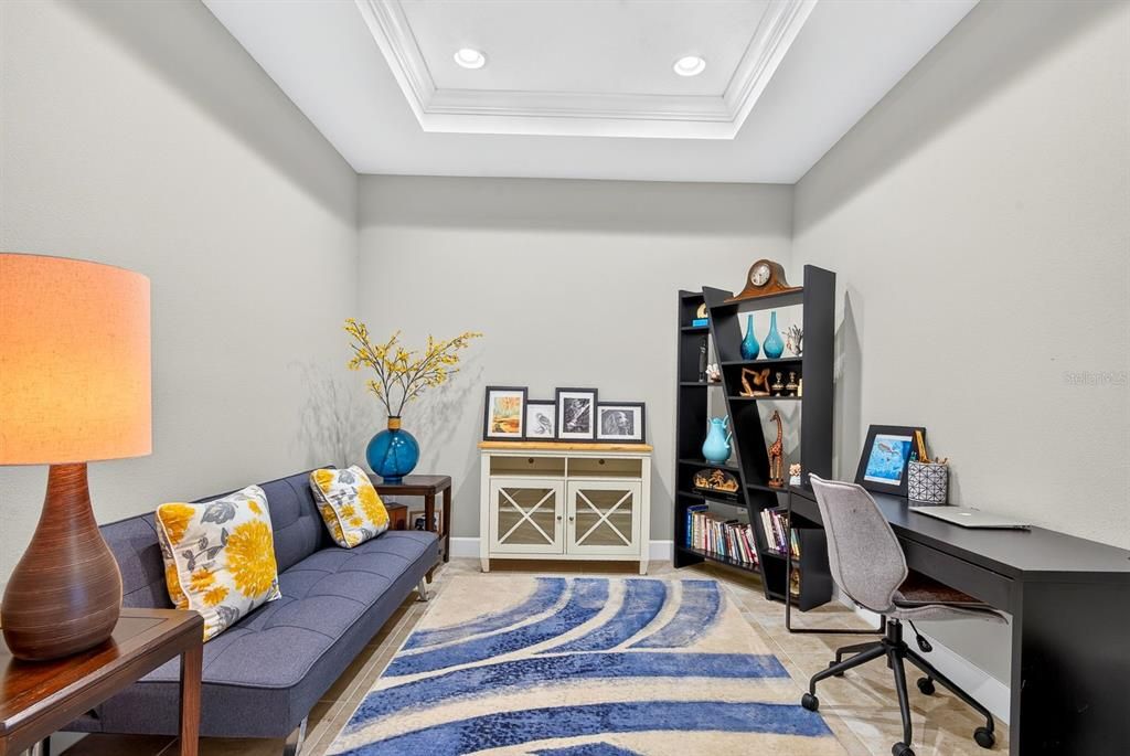 For Sale: $375,000 (2 beds, 2 baths, 1582 Square Feet)