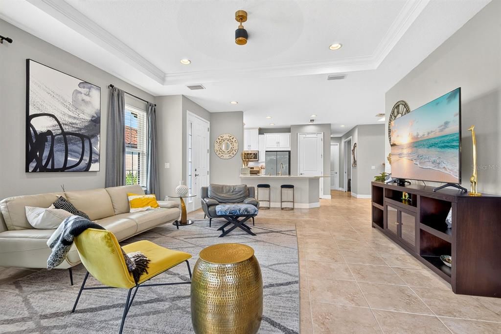 For Sale: $375,000 (2 beds, 2 baths, 1582 Square Feet)