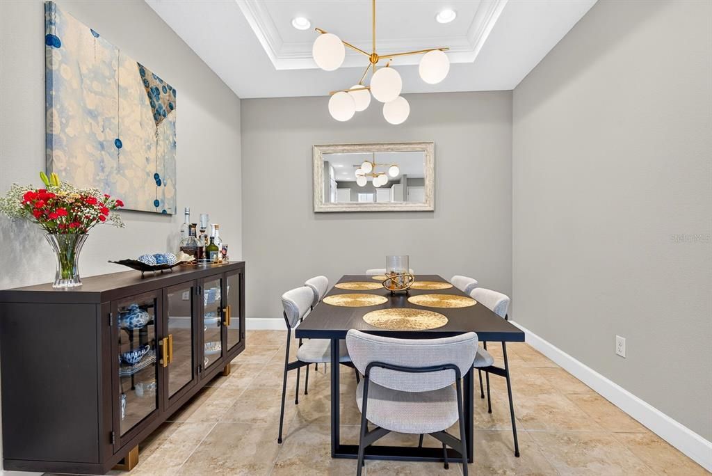 For Sale: $375,000 (2 beds, 2 baths, 1582 Square Feet)