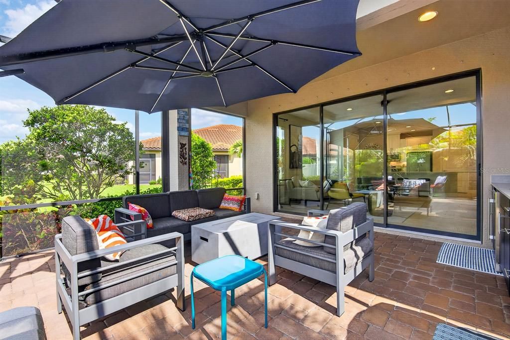 For Sale: $375,000 (2 beds, 2 baths, 1582 Square Feet)