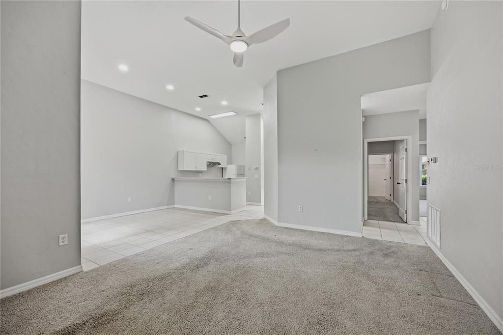 For Rent: $1,800 (3 beds, 2 baths, 1650 Square Feet)