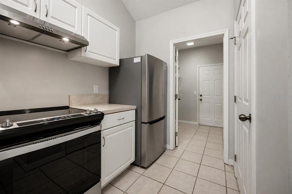 For Rent: $1,800 (3 beds, 2 baths, 1650 Square Feet)