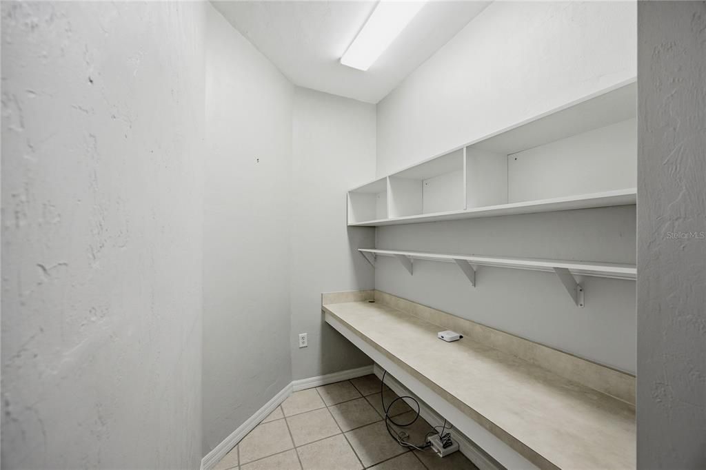 For Rent: $1,800 (3 beds, 2 baths, 1650 Square Feet)