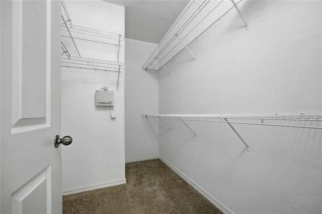 For Rent: $1,800 (3 beds, 2 baths, 1650 Square Feet)