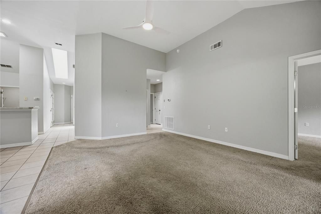 For Rent: $1,800 (3 beds, 2 baths, 1650 Square Feet)