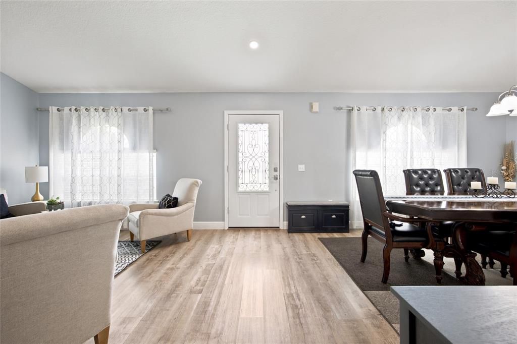 Active With Contract: $439,900 (4 beds, 2 baths, 2238 Square Feet)