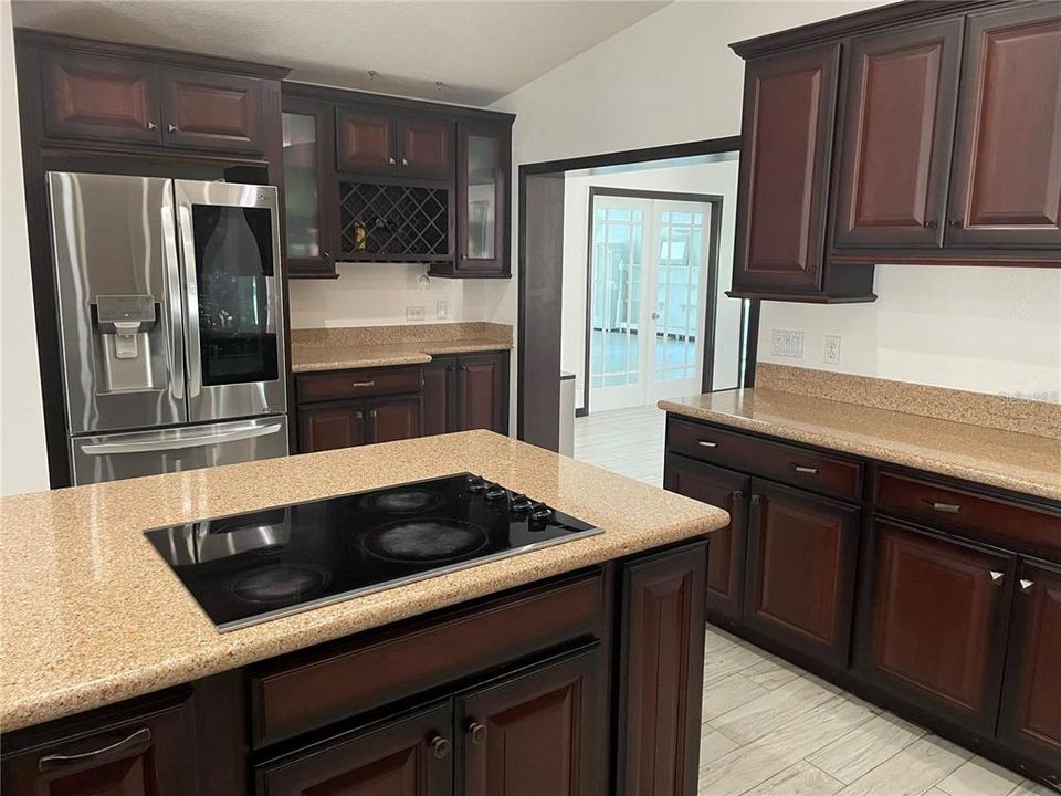 В аренду: $3,750 (4 спален, 3 ванн, 4126 Квадратных фут)