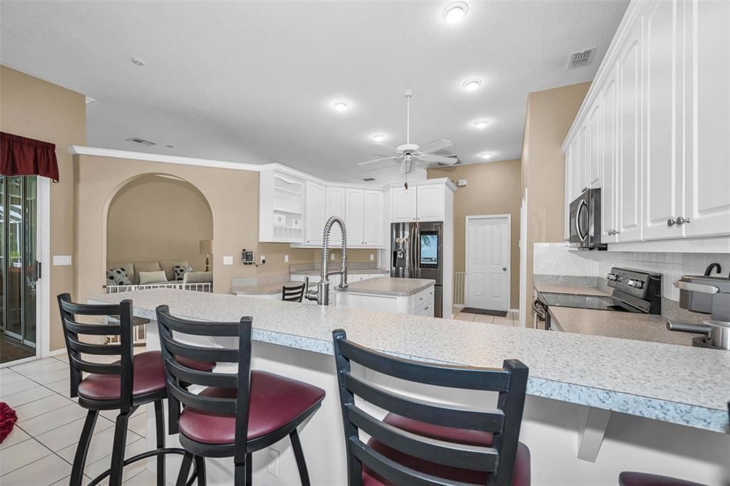 En Venta: $679,900 (5 camas, 3 baños, 2680 Pies cuadrados)