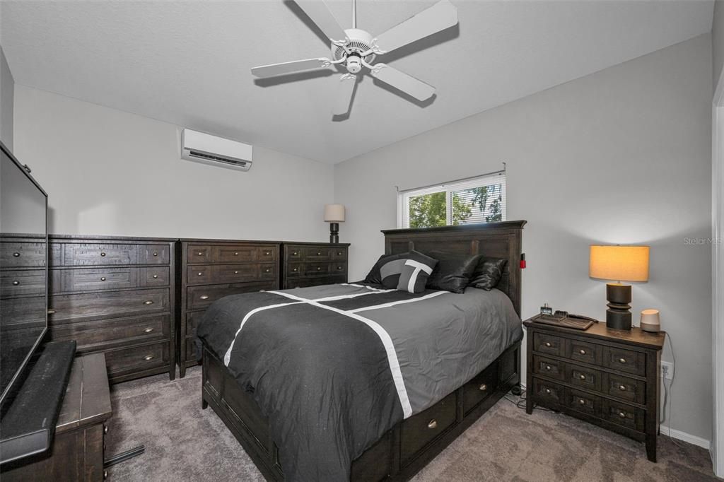 En Venta: $679,900 (5 camas, 3 baños, 2680 Pies cuadrados)