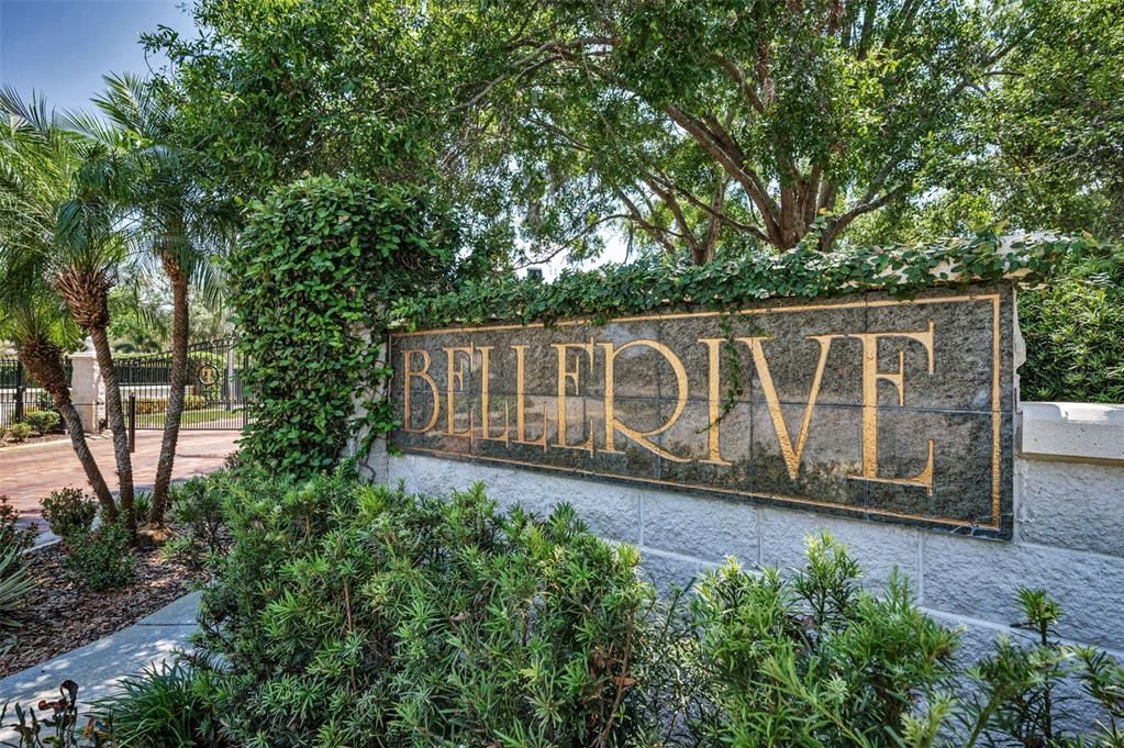 En Venta: $679,900 (5 camas, 3 baños, 2680 Pies cuadrados)