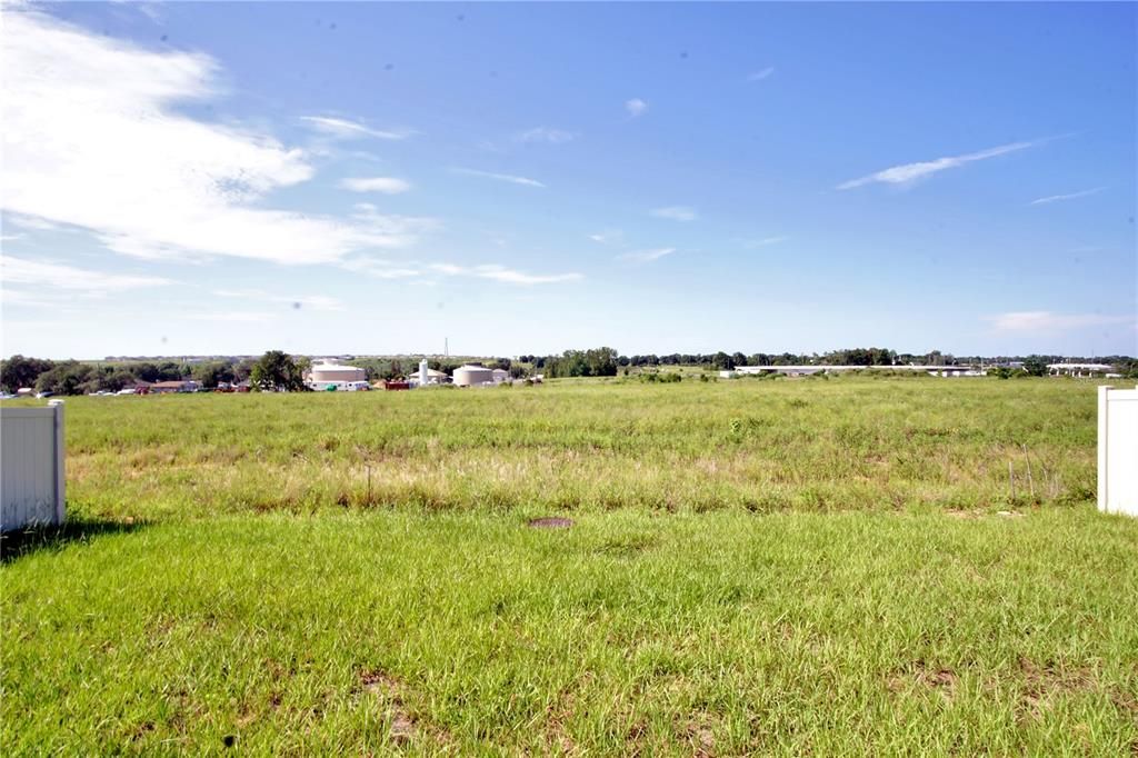 For Rent: $2,300 (4 beds, 3 baths, 2200 Square Feet)