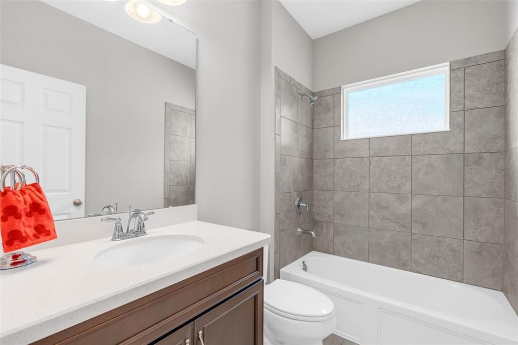 For Sale: $1,099,000 (6 beds, 5 baths, 4741 Square Feet)