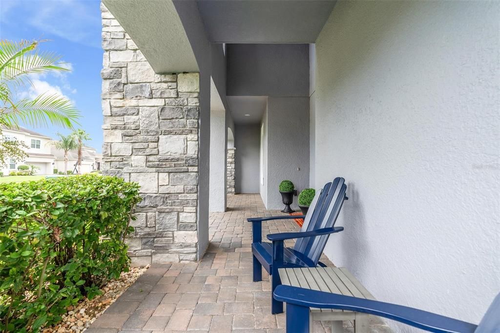For Sale: $1,099,000 (6 beds, 5 baths, 4741 Square Feet)