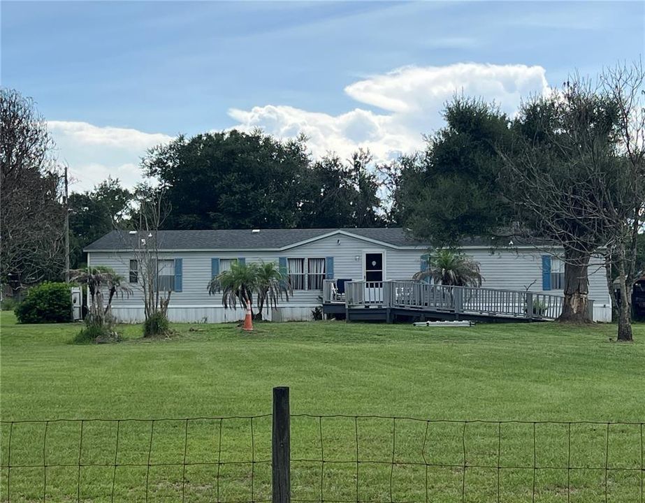 For Sale: $425,000 (4 beds, 2 baths, 1890 Square Feet)