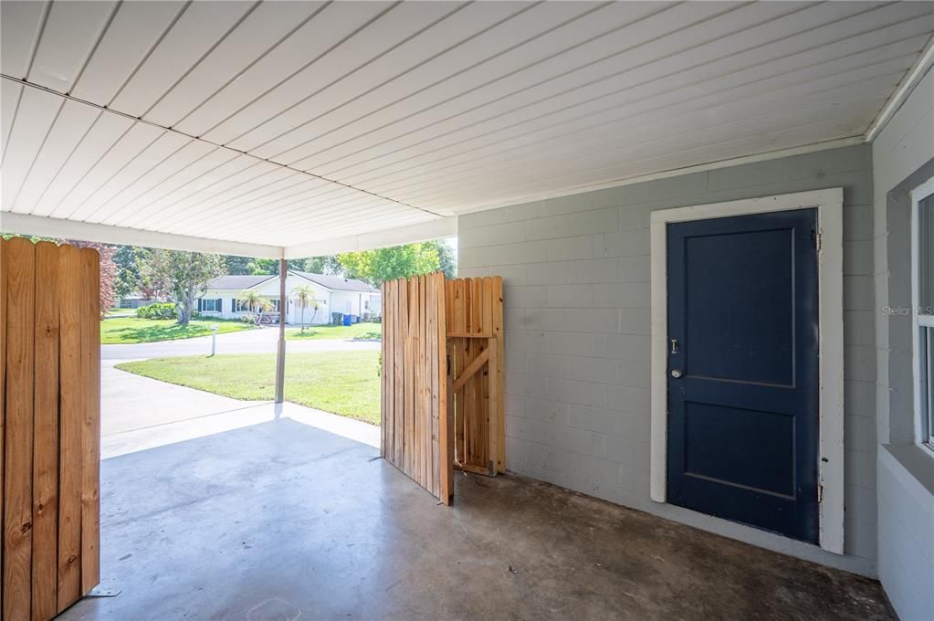 For Sale: $250,000 (3 beds, 1 baths, 1048 Square Feet)