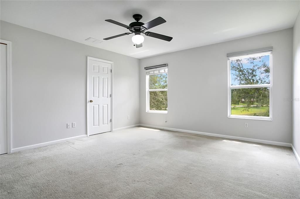 For Sale: $275,000 (2 beds, 2 baths, 1322 Square Feet)