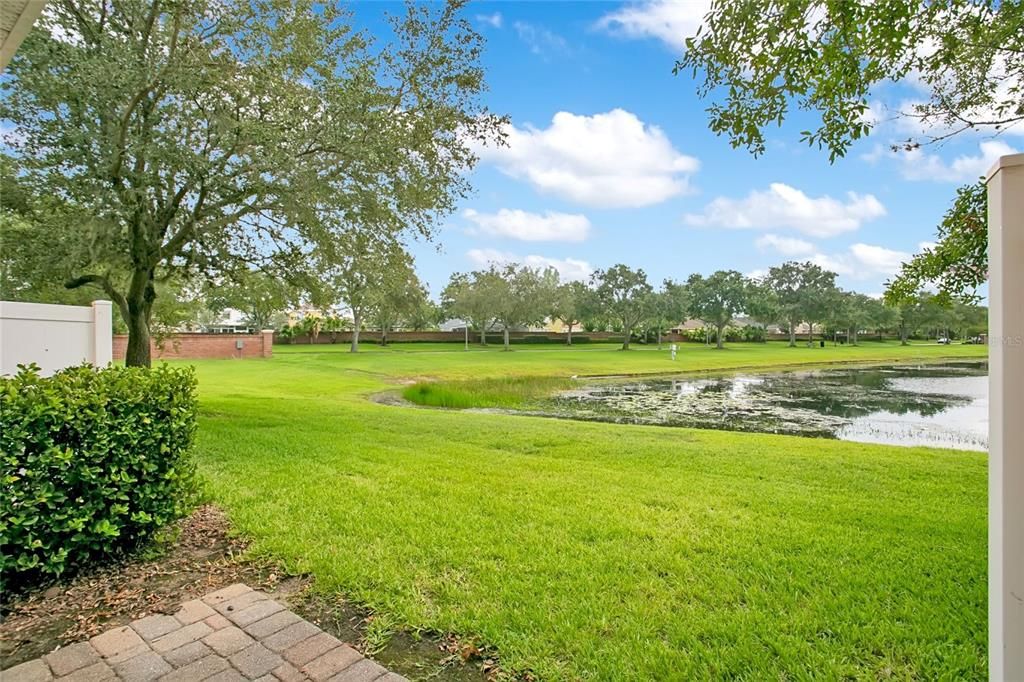 For Sale: $275,000 (2 beds, 2 baths, 1322 Square Feet)