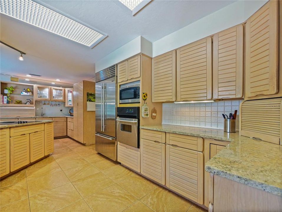 На продажу: $1,350,000 (4 спален, 3 ванн, 3068 Квадратных фут)
