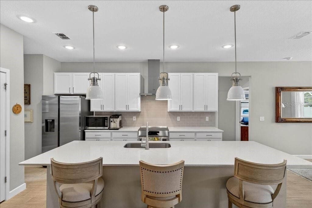For Sale: $635,000 (4 beds, 3 baths, 2307 Square Feet)