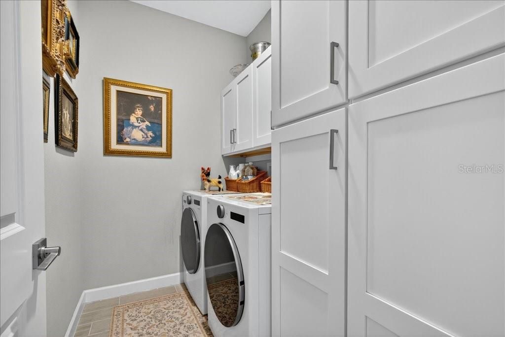For Sale: $635,000 (4 beds, 3 baths, 2307 Square Feet)