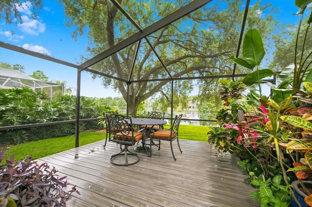 Activo con contrato: $849,000 (4 camas, 3 baños, 2575 Pies cuadrados)
