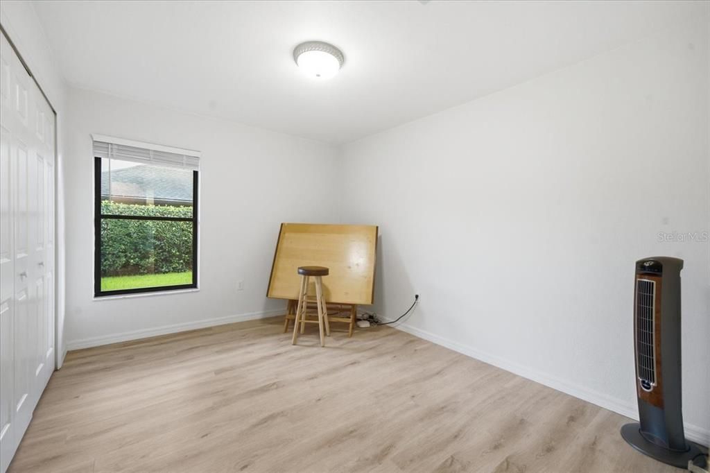Activo con contrato: $849,000 (4 camas, 3 baños, 2575 Pies cuadrados)