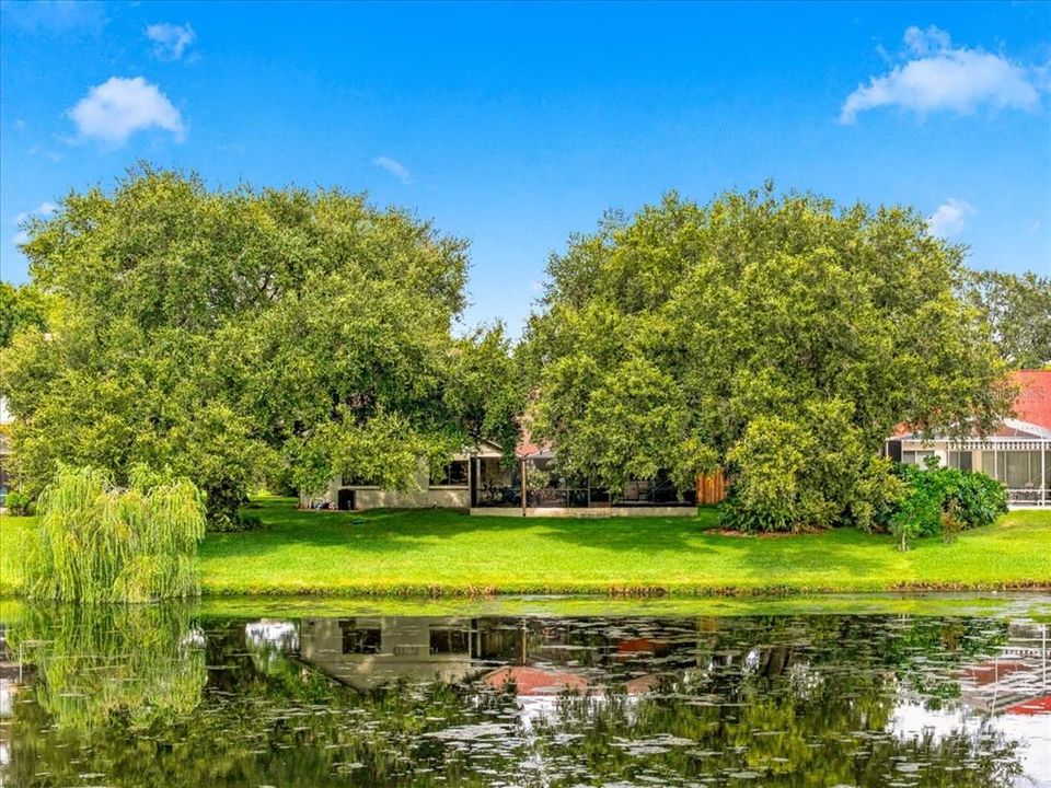 Activo con contrato: $849,000 (4 camas, 3 baños, 2575 Pies cuadrados)