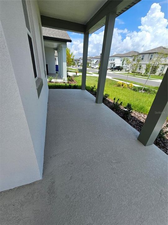 For Rent: $2,750 (4 beds, 3 baths, 2719 Square Feet)